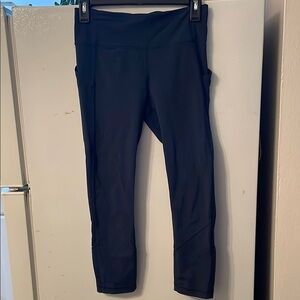 Lululemon Size 4 Navy Blue High-Waisted Leggings Pockets